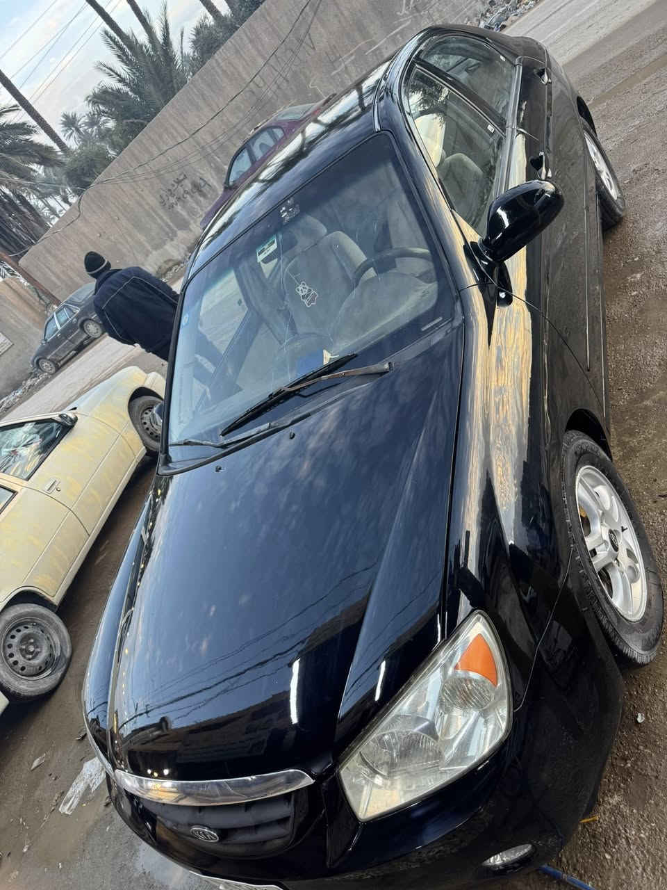 السلام عليكم كيا سبكترا موديل 2004 مكينه2000تعمير جديد على أيدي  صبغ عام لجماليه بدون حادث السعر 70بغداد الكاضميه الطي رقم الهاتف ***********
