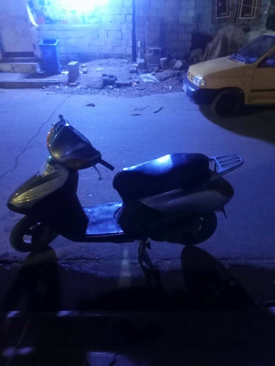 مكلف بالنشر ..دراجة سبيسي لون رصاصي كفر مواصلي مامجفته سعره 650. اتصال علئ الرقم***********
