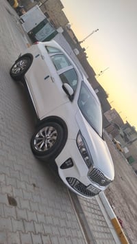 سورنتو للبيع مديل 2016 محدثه 20  سته سلندر سبعه راكب 3 قطع تبريد  السي...