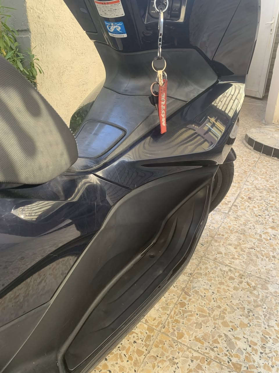 جيل ثاني للبيع دراجه كفاله عامة ياباني اصلي كلها بلاديه نازله من بيت طارش جاهزه مابيها نقص جيب فيتر وفحص محرك 150 شلعه ومعدل تخبل السعر 15 ونص  وبيها مجال بسيط حك جيه  *********** لمو شراي لا يتصل ويتعبني 

ملاحضه فيديو مصور كلها واضح بي شوفها زين وتصل
