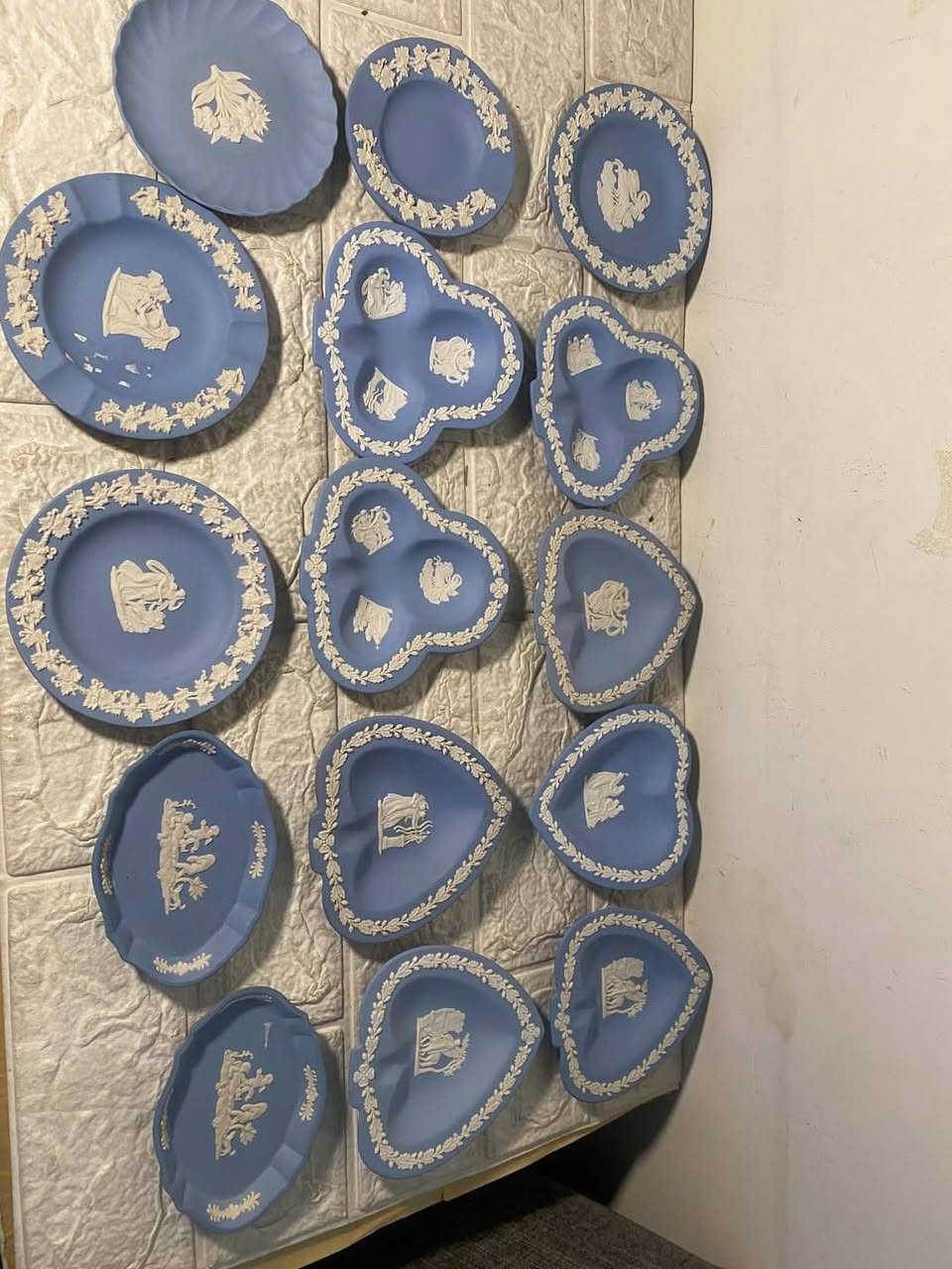 صحون وودج وود عدد 15 فطع


**إذا كنت صاحب هذا الإعلان وتريد حذفه لأي سبب، رجاءا أرسل رسالة إلى الدعم الفني**