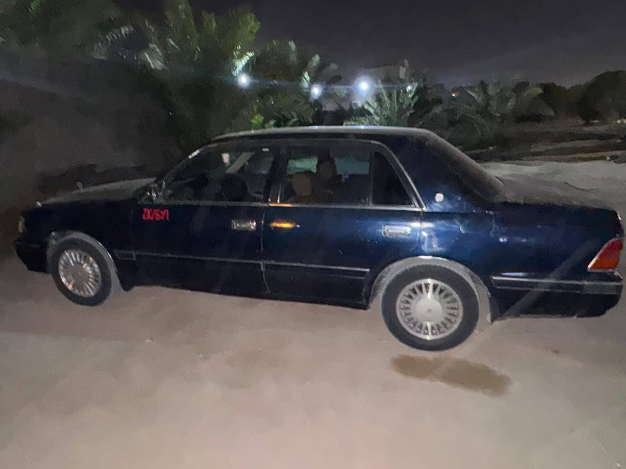 سلام عليكم راس الثور محور موديل 2000 رقم بصره باسمي مكفوله من نقل جثه او كصه واصوليات السعر ب85 وبيه مجال مكان السياره البصره سفوان ***********  رقم صاحب السياره تصل وتدلل
