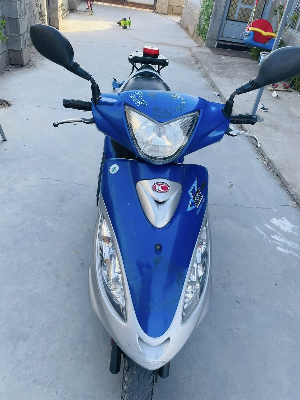 16
v2 فحل 150
كفاله تفحص وتشوف رمبه 
مكانها قلعة سكر 
السعر ٩٧٥ بيها مجال 
***********
