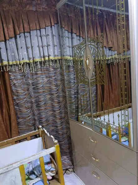 سلام عليكم ورحمه الله وبركاته غرف تركي اصلي 11قطع مستعمل للبيع سعر مليون بيه مجال مكان كربلاء حي عامل رقم ***********
