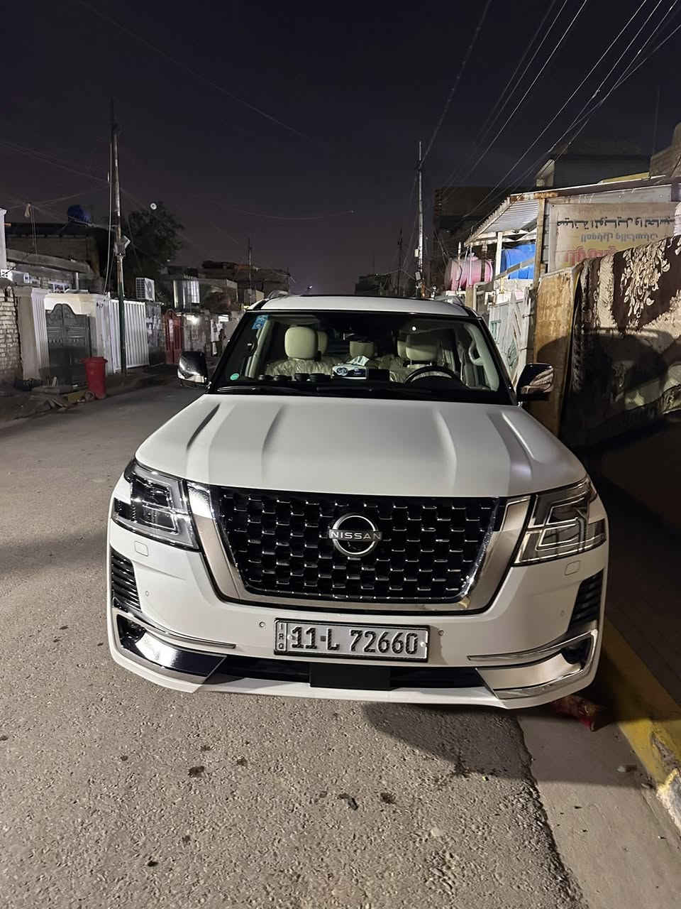 نيسان باترول بلاتينيوم
جديدة 
ماشيه 12 الف
بحالة الوكالة
مغلفة بي بي اف طافي
مكفوله كفالة عامة
كشر
كير
محرك
تبريد

السعر 50$
وبيها مجال حگ الجية
للتواصل
***********
