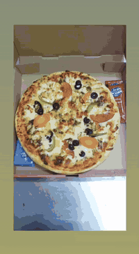 السلام عليكم
خلفه شاورما عراقي سوري ، وعلئ الفحم
خلفه غربي كامل متكامل صوصات ايتمات 
زنجر فلر جكن فيليه كنتاكي 
سكالوب فاهيتها كوردن بلو 
بركر دجاج ولحم وصوص خاص بيهن 
بيتزا بجميع انواعها صاج ايطالي ولغم
مقبلات اكثر من 12 نوع + سلطات 
شيش طاووق اجنحه مشويه دجاج مشوي مع تمن خاص بيهن علئ الطريقه البصراويه 
تخزين وتعليب شغل وكالات وكله علئ الغرام الشغل 
عنواني حله مركز وهاذا رقمي بي واتساب ***********
