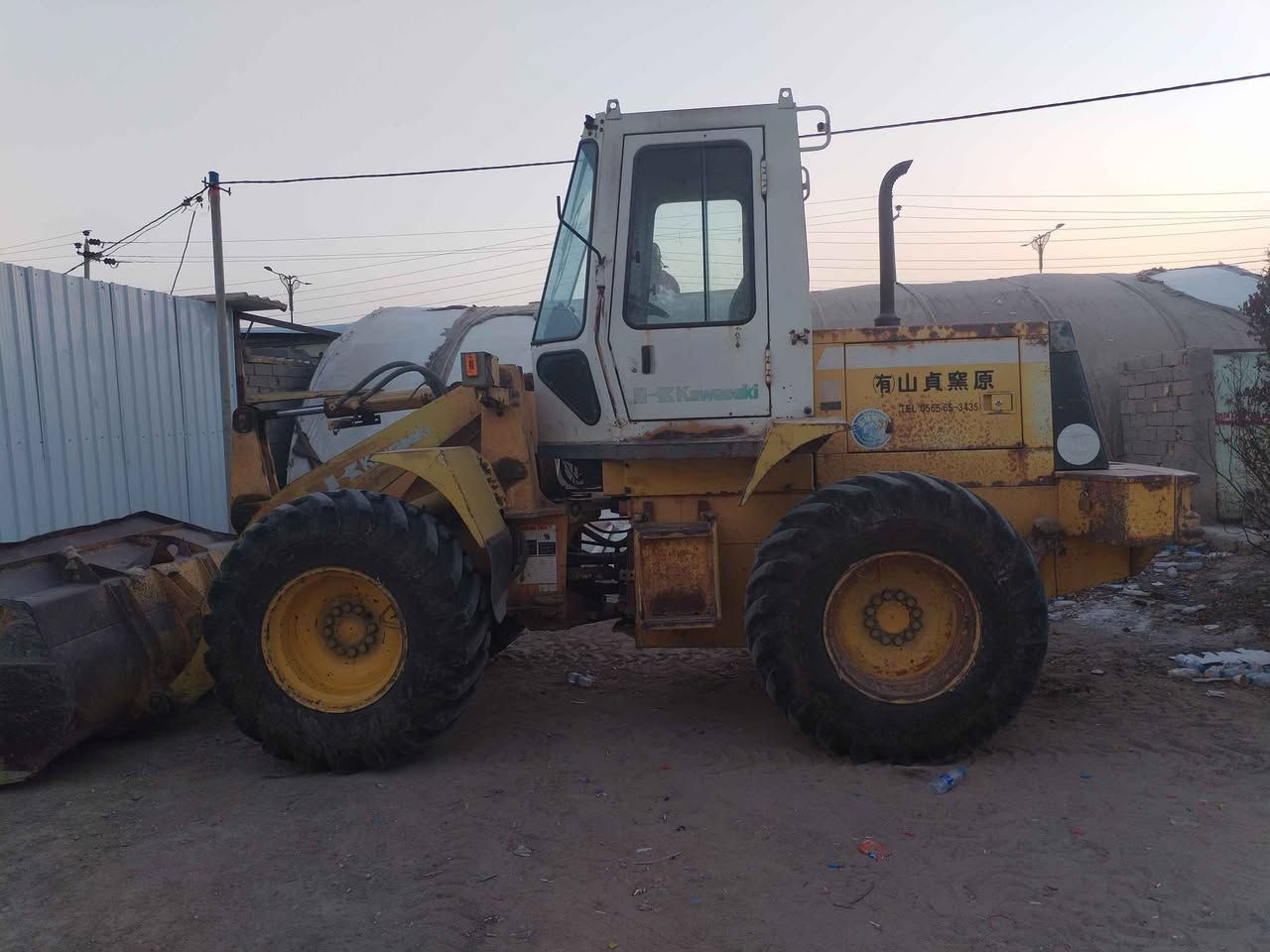 حجم50 مكان ناصريه للإستفسار *********** Singapore
