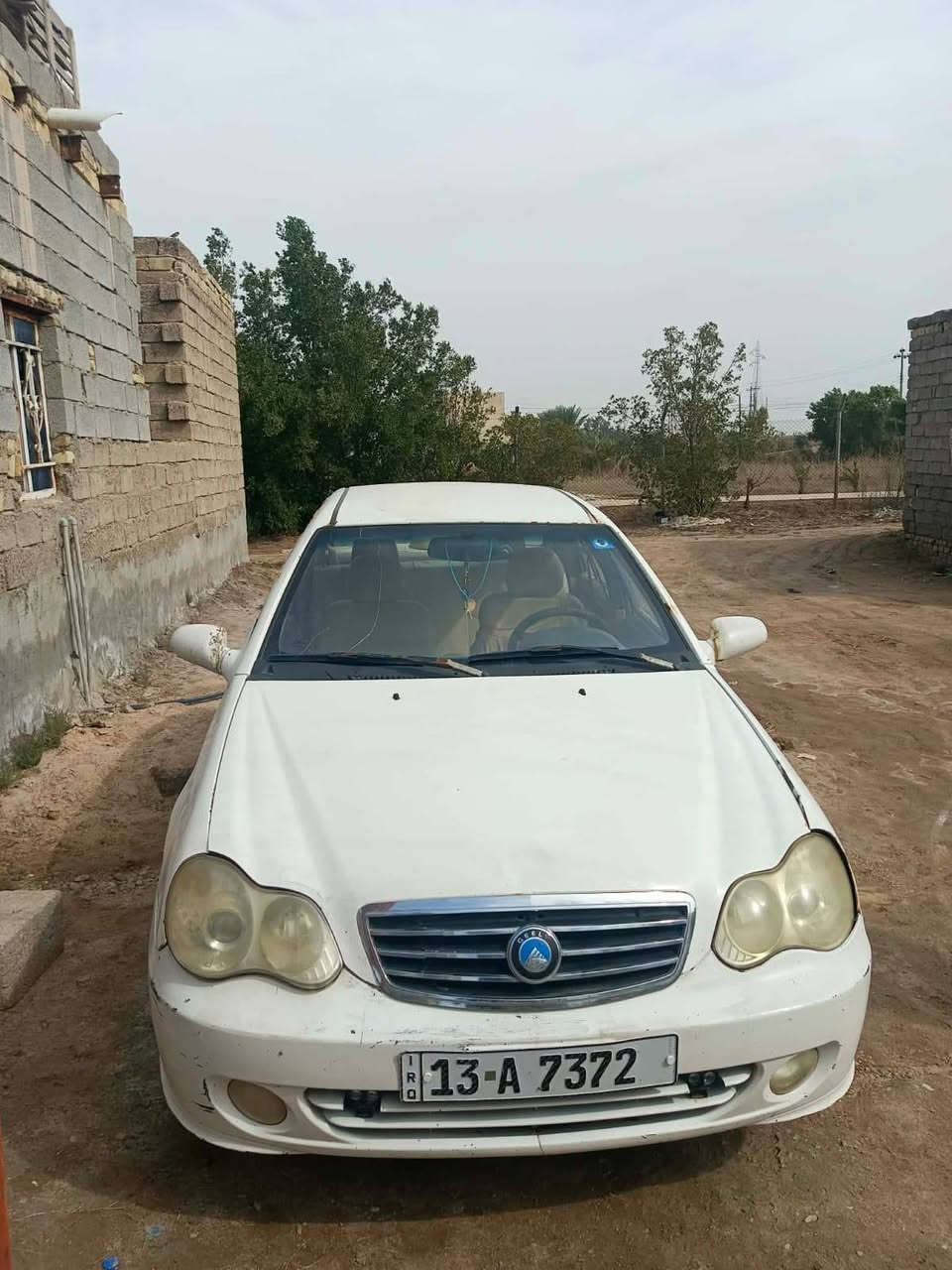 يالله سلام عليكم صيني سي كي للبيع جاهزه من جميع النواحي تبريد كهربائيات كله شغاله بسمي رقم نكليزي جديد دولي 20 وبيه مجال اتصل وبيك خير ودلل *********** عنواني ميسان العماره
