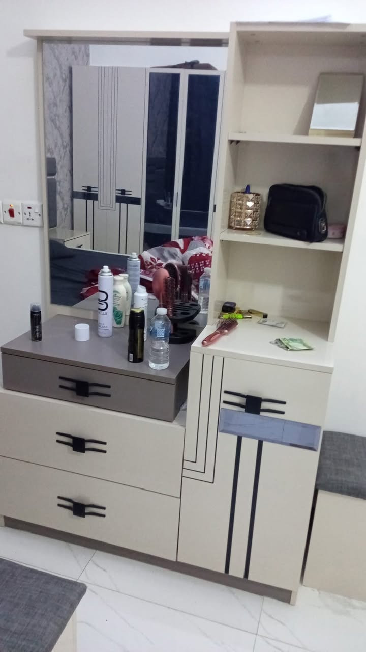 غرف تركي 11 قطعه مستعملة بحاله ممتازه اول نصبه الها فضافه ٩٠% وراها خدمه فتح وشد عليك بس السياره مكان بغداد بغداد, العراق


**إذا كنت صاحب هذا الإعلان وتريد حذفه لأي سبب، رجاءا أرسل رسالة إلى الدعم الفني**