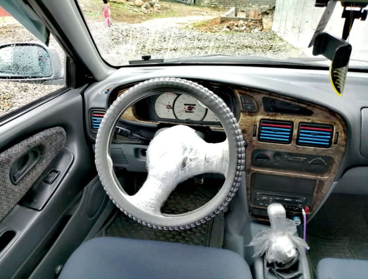 پڕۆتۆن. 2002
گێڕ عادی
علوج بئ ئاڕمە
گێڕومەکینەی بەشەرت
برێک مه زبوتە
بڕانە وە بەشە رت
کارەبای مەزبوت.گەرمی لایت. ئیشارەت.فڵچە.ئاوی فڵچە.گڵۆپی سەرڕەقەم مە زبوت
قفڵ مە رکە زی و
 سندوق کۆنتڕۆڵ
چوارتایەی لۆک
داشبوڵ لۆک
کوشن لۆک
ناو گاعی لۆک
بەره دەرگای لؤكه
پاوەر.مەزبوته
سەیارەکە زۆر جوانوڕێکە
پێشو دوای بێ دەعم 
تەقەوڕەقە بەشەرت
جامەکانی شکاوی ودرزیان نیە
2جام کارەبای مەزبوتە

تکایە هەمووشتێک نوسراوە.مشتەری پەیوەندی بکە

شوێن..ڕانيه

نرخی  
 22....گڵاو يه ك تؤز مه مجال
***********
