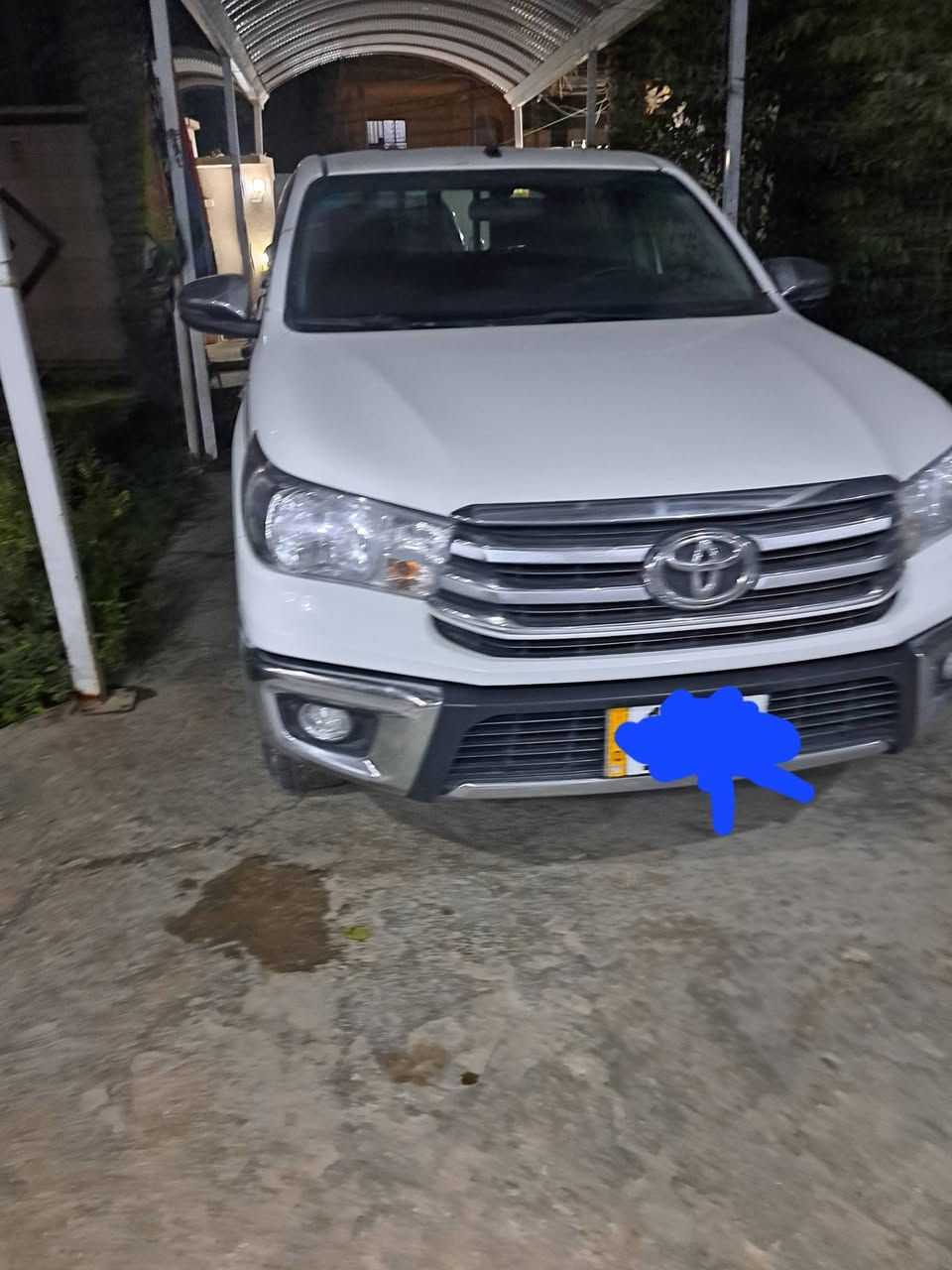 السلام عليكم تويوتا دبل قمارة موديل ٢٠٢٠ بغداد للبيع بيها قليل جدا ماشية ٢٨٦ الف السعر ٢٦٠ ورقة مكاني ابو غريب موبايل ***********
