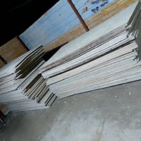 يوجد بلوك مضغوط للبيع العدد ٩٠٠ اتصل على هذا رقم ٠٧٨٠٧٦٥٥٤٤١