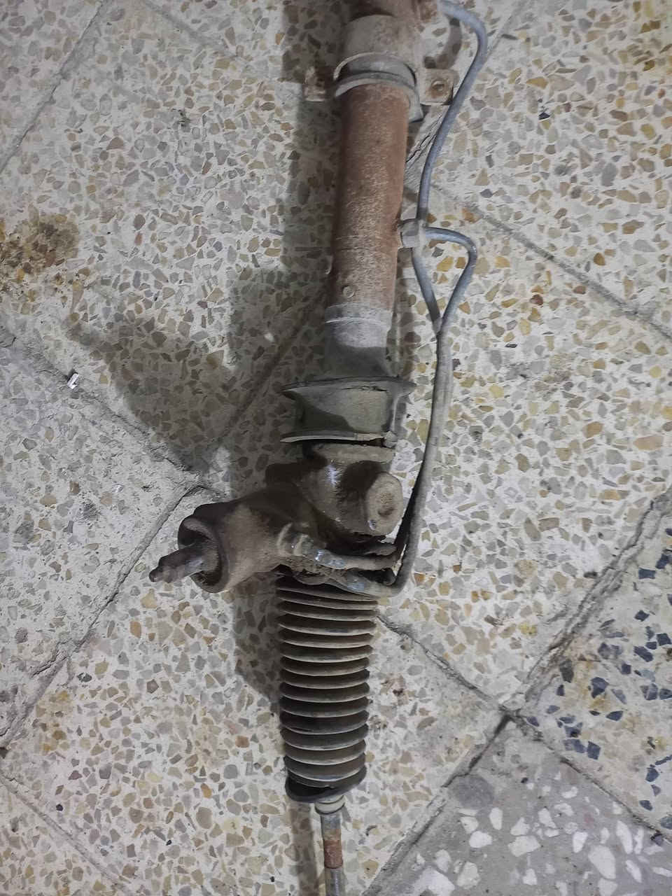 السلام عليكم عندي مشط استرين مال برنس فراشه نظيف شرط الشغل قيم واخذ مترؤك صار سنتين مكاني بغداد الحسينية*********** واتساب بي سعره ١٦٠
