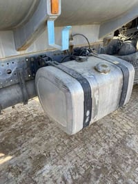 للبيع تانكي كاز جديد 300لتر  07803833006