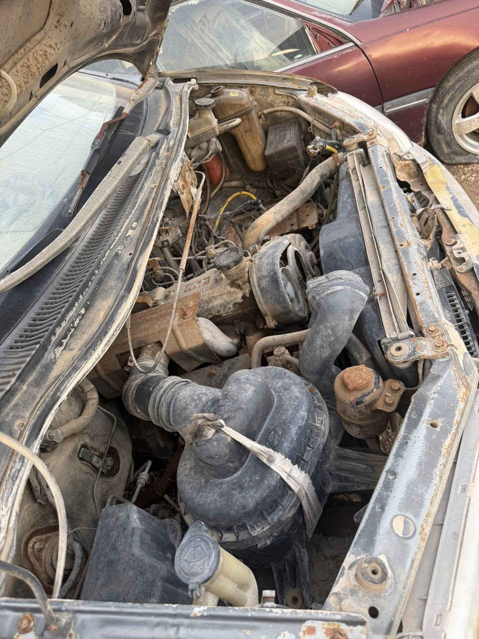 ستاركس موديل ٢٠٠١ مزاد مديريه مرور سياره تحتاج ترتيب مكان سياره الرمادي استفسار ***********
