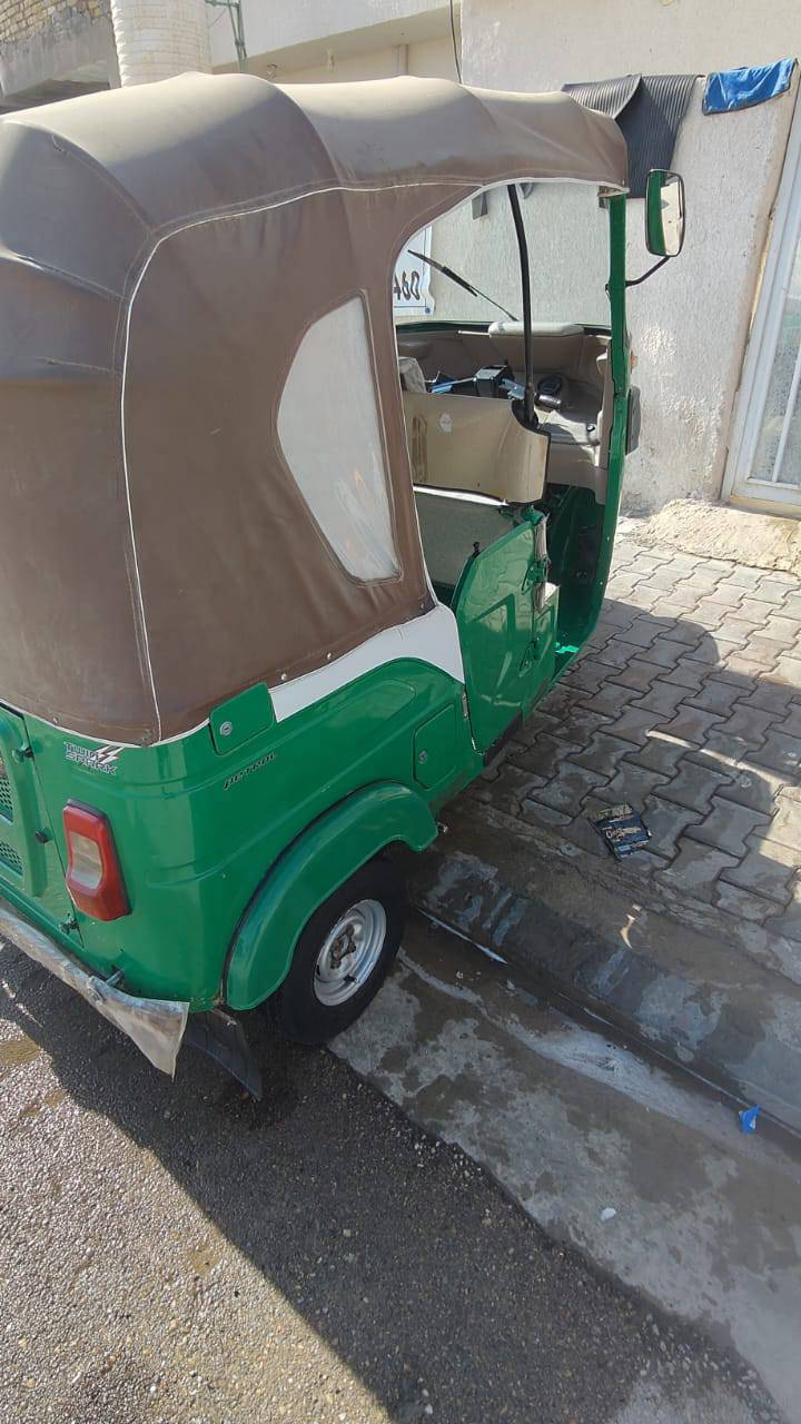 سلام عليكم تكتك 2022 شهر 6رقم واسط تحويل ثاني يوم بيه ضربه بل صفحة اليسار الوره والباقي كفاله عامه السعر 8,800 أو بيه مجال قليل الشراي يتصل واني بخدمته ***********
