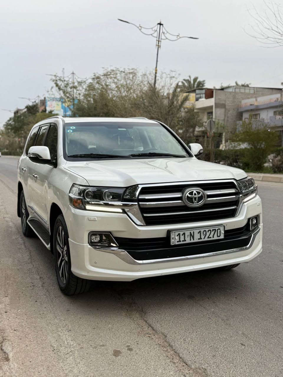 سلام عليكم اخوان شكرا المتابعينه الكرام. كل ألحب ولاحترام للجميع

للبيع. لاندكروز. موديل.19كراند تورنك  سياره 8سلندر

السياره مكفوله من لاضرار والصبغ والتبديل. بيها بارد خشم البنيد وركن دعاميه خلفيه صبغ  

كشن جلد دزاين اصلي.   

كشنين كهرباء اصل 

كشن السائق 3 دكم 

مري شفط 

ماشيه 137الف حقيقي 

جنطه كهرباء 

دشبول لكزز

8 ايرباك  

5 بصمات 

تشغيل بعد 

شاحن واير ليس وباقي الموصفات المعروفه 

العنوان بغداد الراشديه. 

هاتف ***********

   سعرها 540 وبيها مجال بغداد, العراق
