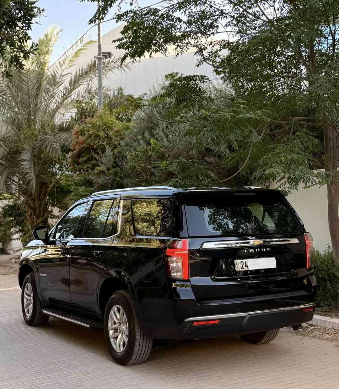 سلام عليكم شباب
الحلال للبيع او المراوس حسب القناعة 
تاهو 2021 ls خليجي وكالة المنصور 
صفر 0️⃣ 
كفالة عامة من كلشي حتى الدعاميات بدون بارد بدون صبغ بدون تبديل كفاله عامة السياره 
ماشية 103 الاف قابل للزياده 
مكينة وكير ما مفتوحات على شرط
سيارة من هيه زيرو على ايدي 
مكينة كير حدادية تخم تاير تبريد باتري كلهن جدد على شركة 
بصمات اثنين مالتها موجودات 
كتلوكات شركة 
سبير ما نازل 
سيارة جديدة بمعنى الكلمة 
المواصفات :- 
بصمة تشغيل + ابواب 
تشغيل عن بعد 
فور ويل 
نقطة عمياء 
رادار أمامي وجانبي 
كشن هزاز
كشنات كهرباء 
ثلاجة وسطية
سبعة راكب 
تحديد مسار
هاندبريد بصمة
حساسات امامي خلفي 
كامرة خلفيه 
نظام اوتوستوب
ويل ١٨ البلادي 
شاشة كار بلي 
وباقي المواصفات المعروفة الخ…….. 
السعر 403$ وبيها مجال للشراي 
للاستفسار ***********
مكان السيارة النجف الاشرف

