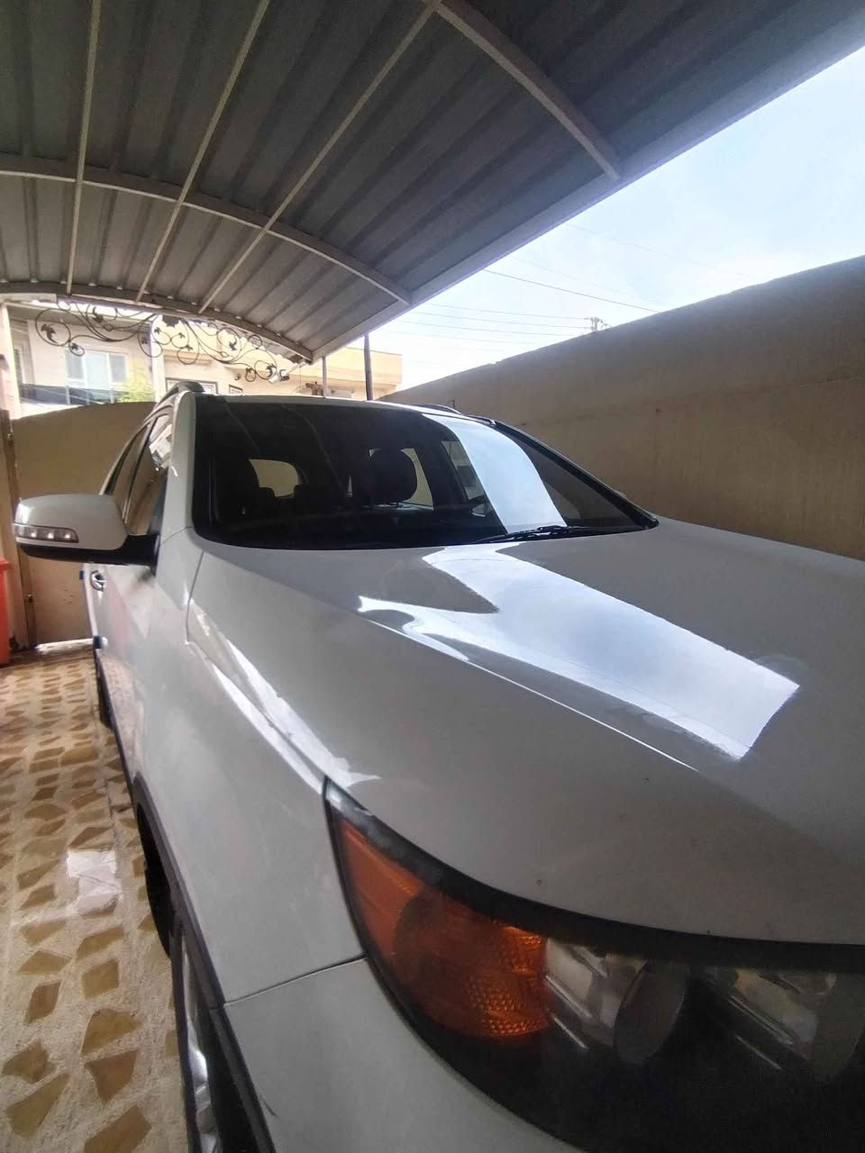 سورينتو ٢٠١٢ فول بصمة بانوراما بدون صبغ ماشية ٢٠٣ محرك غير مفتوح رقم نينوى جديد كوبون بانزين تحكمات استيرن كشن كهرب شرط التحويل داخل جلد وصاج ٣ قطع تبريد طخم تايرات جديد باتري جديد رقم نينوى بداية صوت راجز صباحا فقط المعلومات الاتصال *********** موصل, نينوى
