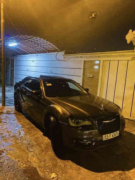 السلام عليكم 
كلايسلر(اوباما )٢٠١٦ للبيع او المراوس 
فول مواصفات جاهزه من كلشي كير محرك مكفول صدر امامي خلفي جديد تخم تاير منظومة بانزين كلهه جديد. متلكا نقص بيه ابد 
رقم بغداد باسمي 
الضرر مرفق بالمنشور الجنطه مفتوحه وراجعه وهنا بيهه داير جاملغ خلفي بيه صبغ 
السعر ٢٢٠
حمزه. ***********
