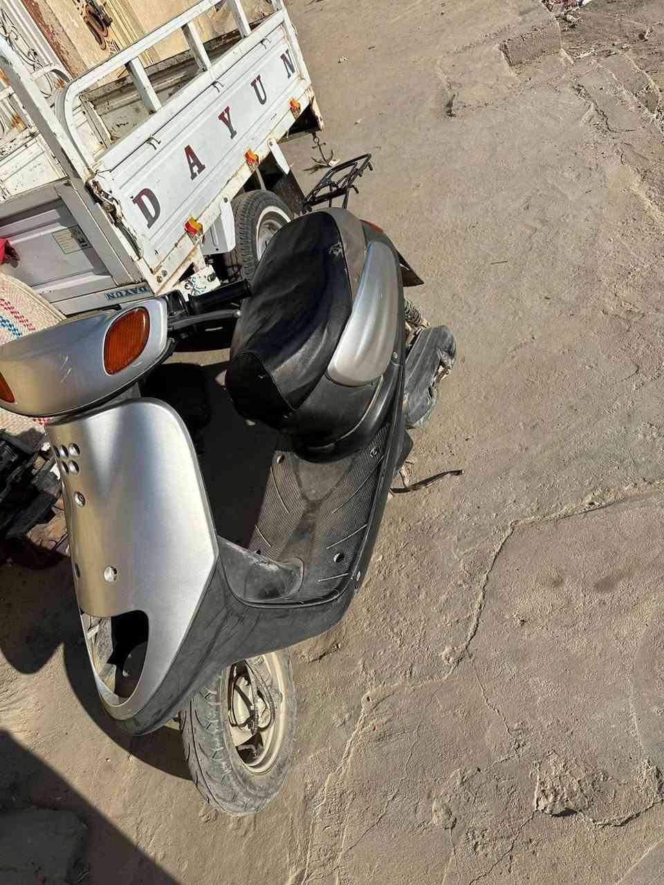 ذبانه60مفتوحه مره وحده
دراجه نضيفه كلش بس مال دوام روحه ورجعه

 كهربائيات كامله سلف اشاير قفل سكان جنطه كامله ما ناقصهه  شي بس باتري و لايت امامي

سعره مناسب (300)

مكان الناصرية سومر


**إذا كنت صاحب هذا الإعلان وتريد حذفه لأي سبب، رجاءا أرسل رسالة إلى الدعم الفني**