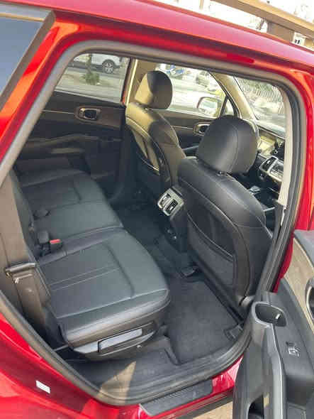 السلام عليكم شباب سورنتو وارد امريكي 2023 فول مواصفات واحد على واحد  محرك 2500 حادثهة موجود بل منشور 
العنوان بغداد مدينه  الصدر 
***********
مرقم كامل بغداد باسمي 
السعر 245 وبيهة مجال بصيط
