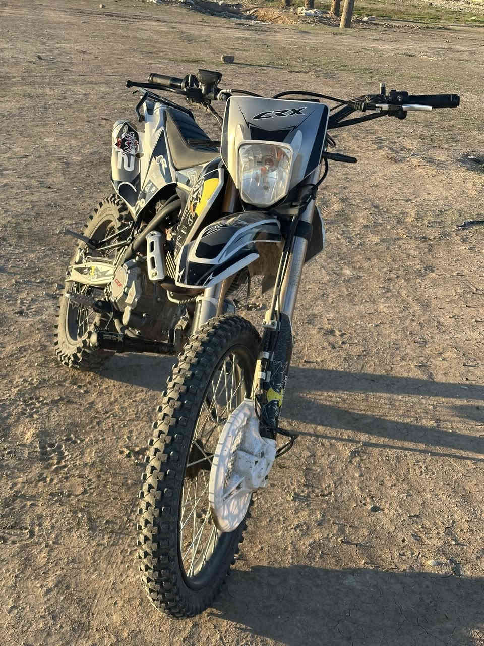 سلام عليك قفاز srxلل بيع موديل 2024 محرك250مكان خانقين سعر مليون200 بي مجال***********
