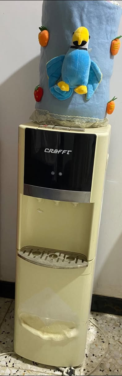 مجمدة وبراد ثنينهم شغالات اي ضرر مابيهن 
ثنينهم ب200
مكاني تقاطع نهروان منطقه الخنساء


**إذا كنت صاحب هذا الإعلان وتريد حذفه لأي سبب، رجاءا أرسل رسالة إلى الدعم الفني**