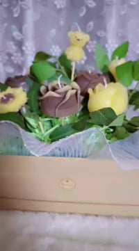 شموع معطرة • بوكيه ورد فانيلا • صنع حسب الطلب