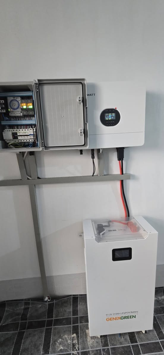 تم بحمدالله تنصيب منظومة طاقة شمسية بقدرة 
16اميير نهاري و 14 امبير ليلي 
الواح بقدرة 615W  نوع لونجي ضمان 15 سنة
انفيرتر GROWATT  6Kw   ضمانة سنة استبدال 
بطارية ليثيوم 16kWh  من شركة GENIXGREEN  ضمان 10 سنوات 
  اليوم في بيت  المهندس حكمت اللهيبي 
للاستفسار الاتصال:-
***********
***********

GenixGreen Iraq 
GenixGreen 
المركز الذهبي-Golden Center
