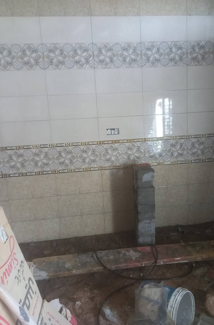 خلفة بناء وسيراميك وترميم متفرغ حاليا مكاني اعمل بالبصرة وابو الخصيب ***********
