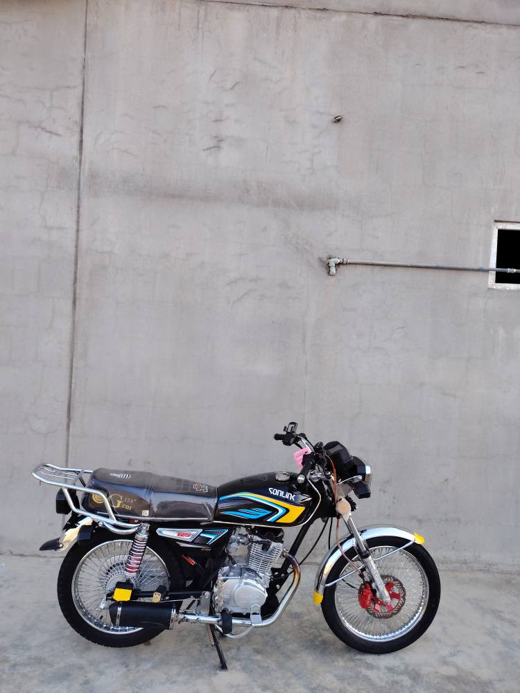 سلام عليكم موطور سونيك موديل 25 خمسه گير محرك ما مفتوح كهربائيات كلها شغاله مكاني  رقم المبايل ***********
