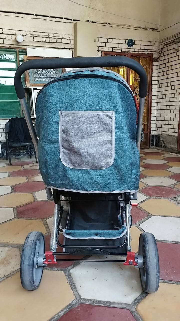 عربانه طفل كبيرة تتحمل اوزان ثگيله ***********
