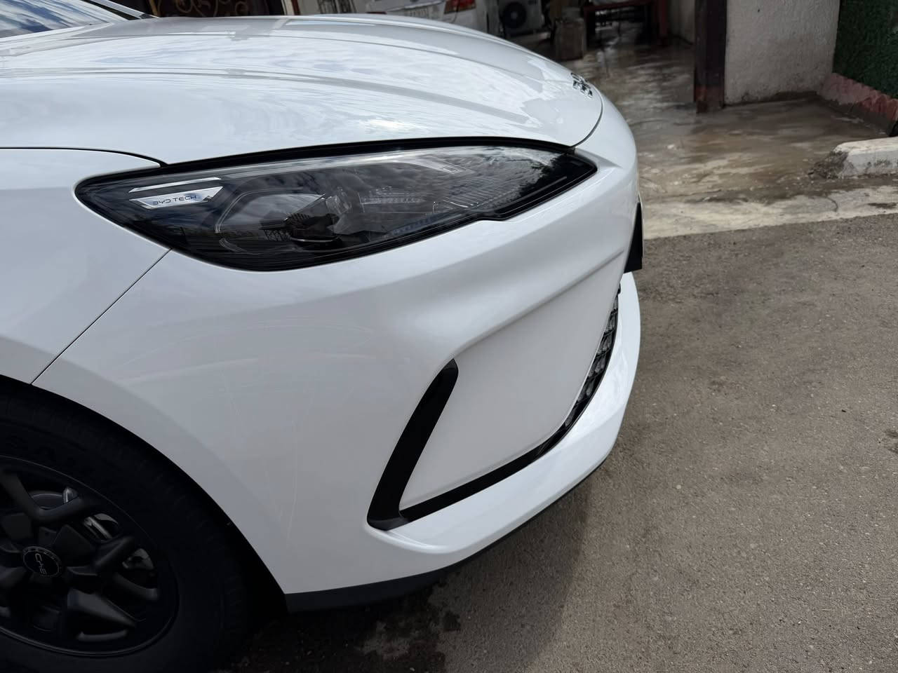 ‏سلام عليكم سيارة نظيفة أختي الزيرو 2025 ماشية 3000  // *********** ￼ المكان بغداد
