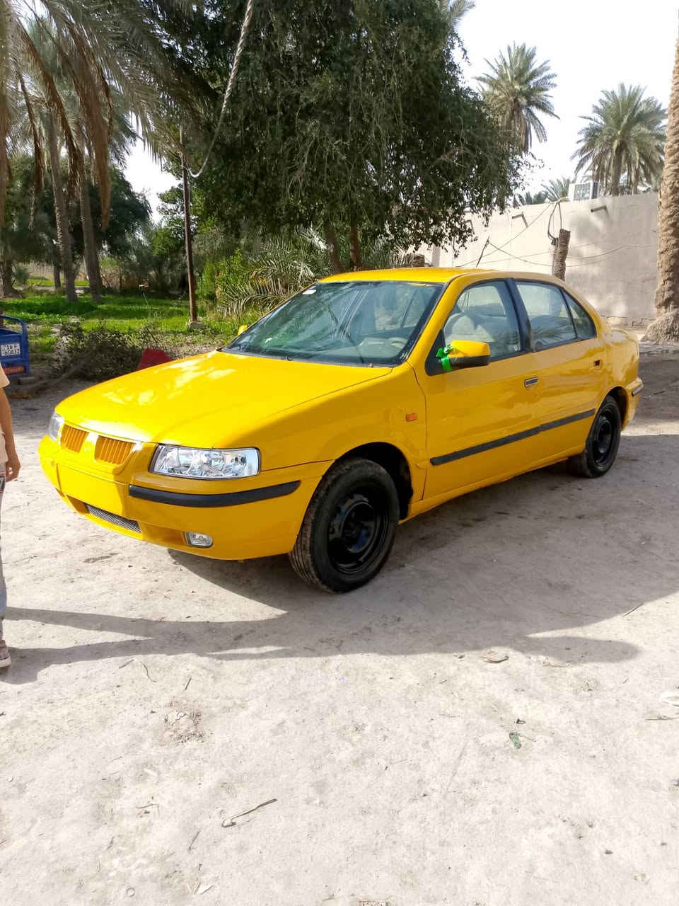 سياره سمد للبيع موديل ١١ ناطق تعمير جديد كله جاهزه كهربائيات وحداديه وتأيرات كير ومكينه وصبغه جديده
للاستفسار ***********
