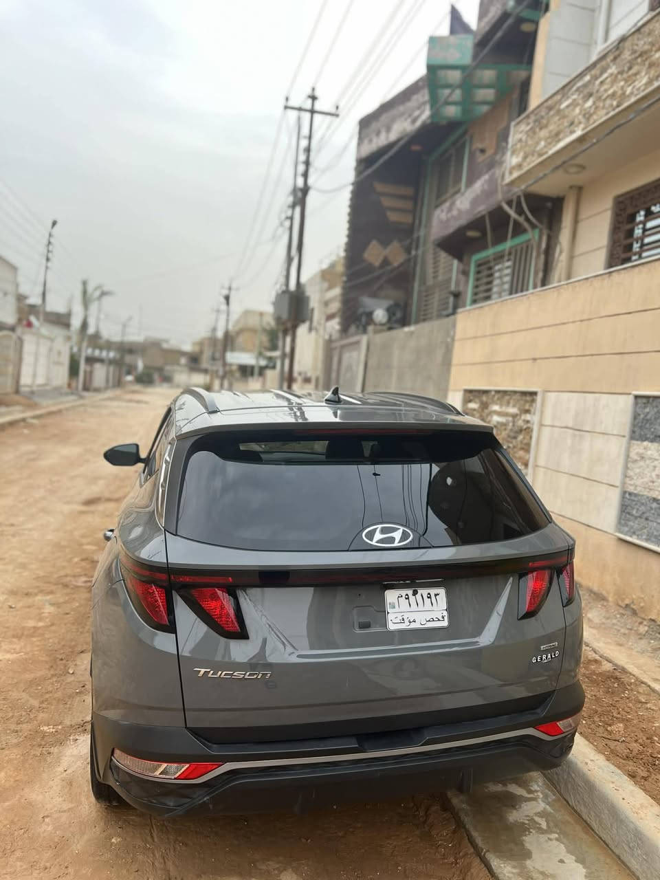 السلام عليكم.. توسان ٢٠٢٤ لون اسمنتي حادث صبغ باب السائق ماشية ٢٣ الف مايل بدون رقم تواجد السيارة في الحلة مواصفاتها بصمة .  ورادار.. وشاشة وتبريد لمس بيانو..وتشغيل عن بعد..ويل كاب.. اطفاء ذاتي..كشنات جلد اني مغلفه ..وتدفئة والكشن كهربائي.. وباب الصندوق الخلفي كهربائي..محرك ٢٥٠٠..
للتواصل عن السعر الإتصال على الرقم***********
***********
