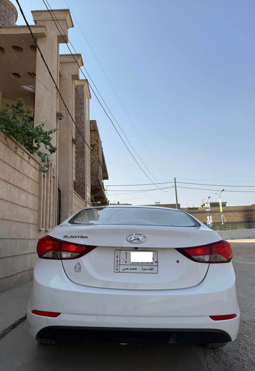 السلام عليكم
((اني مكلف بالنشر فقط))
هيونداي النترا 2016 للبيع خليجي كفالة عامة
لون ابيض 
محرك 1800 مكفولة
كير مكفول
ما بيها لا بارد ولا صبغ
المواصفات : 
فتحة قمارة
رقم قادسية باسمي تحويل ثاني يوم
شاشة لمس تدعم ابل كار بلي 
بلوتوث واواكس
تحكم ستيرن
تبريد قطعتين
كشنات مخمل جديدات فتحت الدوشمه عنهن لغرض التصوير
سيارة جديدة جداً ومعتني بيها اعتناء شخصي واستخدام منزلي وعليها ادامة شهرية ما بيها اي نقص متخسر عليها دينار واحد
ماشية 140 الف 
مكانها ديوانية
للاستفسار اكثر الاتصال على الرقم التالي:
*********** ديوانية, القادسية
