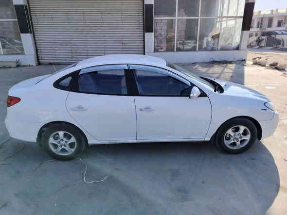 النترة ٢٠١١
خليجي مكينه ٢٠٠٠

مكينه كير كفاله

تبريد تدفئة شغال

صدر امامي خلفي وكالة جديد 

اطارات تخم جديد 

بيها صبغات بدون حادث موضحات بالسونار ٤ قطع

مكان بغداد .. تقاطع النهروان..
السعر ١٠٧ وبيها مجال

***********
