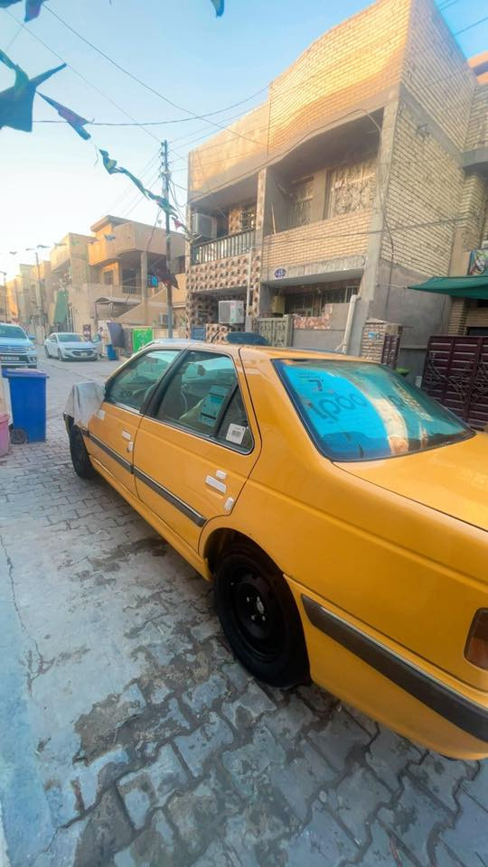 متاح بيجو بارص موديل ٢٠١٥ 
بيهه طخه مال تكتك فوك تاير الخلفي مكينه بدايه تبخير سياره خير من الله بيهه ملحضات بسيطه مكاني بغداد الرقم ***********
