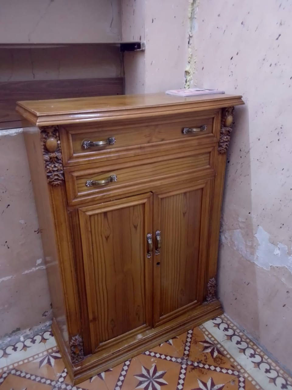 غرفة للبيع صاچ تصميم ترگي مکاني بغداد الرحمانيه قرب حديقة احمد الوائلي +964 783 287 4853التواصل


**إذا كنت صاحب هذا الإعلان وتريد حذفه لأي سبب، رجاءا أرسل رسالة إلى الدعم الفني**