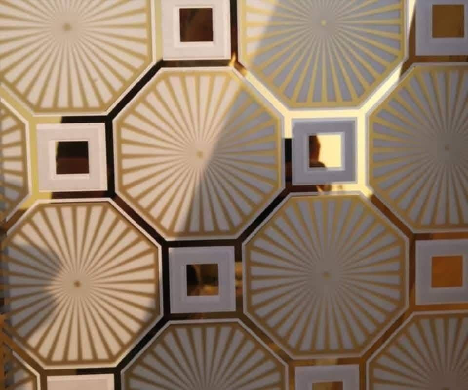 السلام عليكم
جامات معمل الاخوين 
موصل جديده 
جام اسود ابيض مشجر 
جميع النواع موجوده 
دبل جام الاستفسار عل الارقام التاليه 
***********📞
