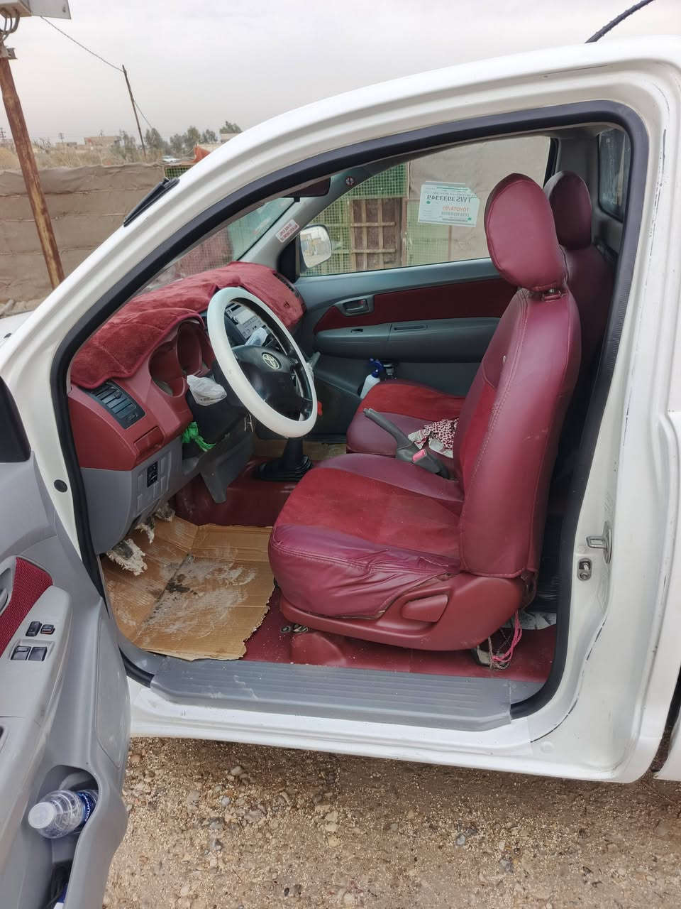 سلامة عليكم سيارة 2011 كفاله عامه معدي الي ميشر عليها بس هي رقم بغداد بسمي 145بهي مجال قليل ***********
