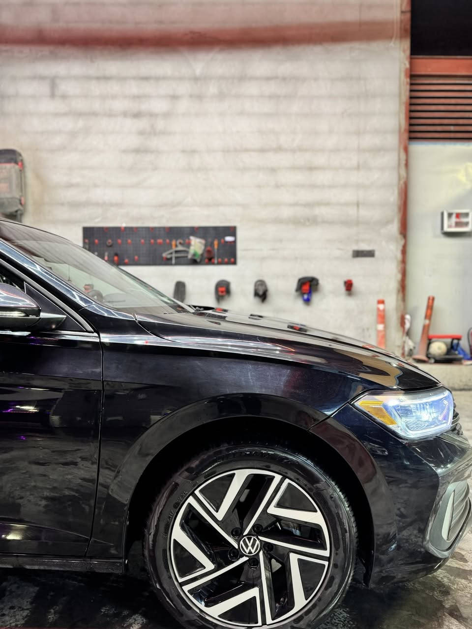 السلام عليكم
جيتا 2023 وارد كندي رقم اربيل اعله فئه 

الضرر قطعتين جاملغ وبنيد حادث خفيف دعاميه وراديتر كله بلادي بدون ايرباك

بيها كتاب تضليل مروري بنسبة 80‎%‎

العنوان انبار فلوجه

السعر 169

***********
