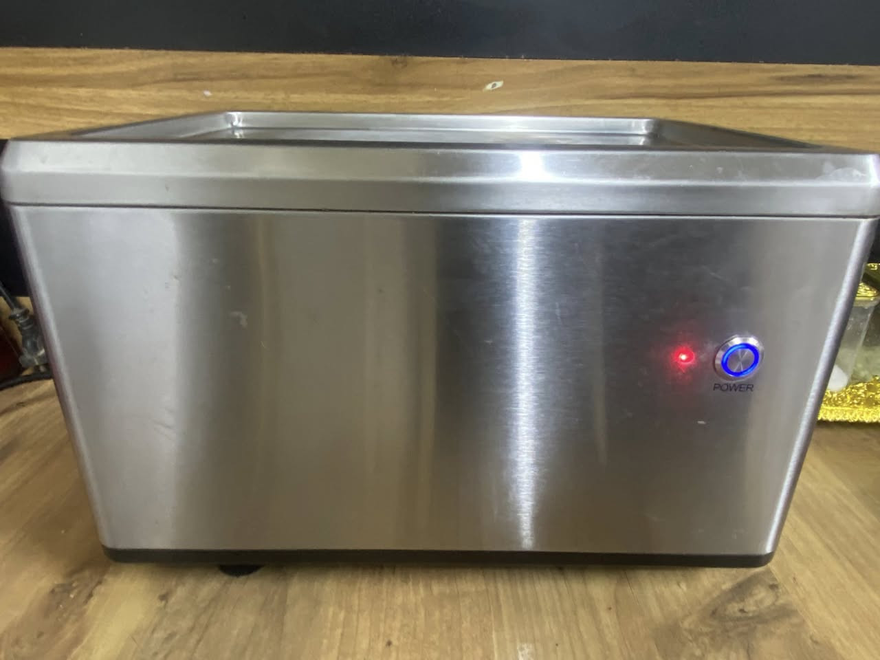 مكينه ايس رول للبيع 90 الف دينار مكاني بغداد ***********
