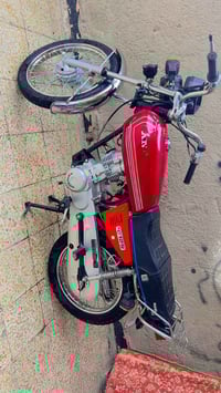 دراجة ايرانية • ما مفتوحة • حي الرفاق