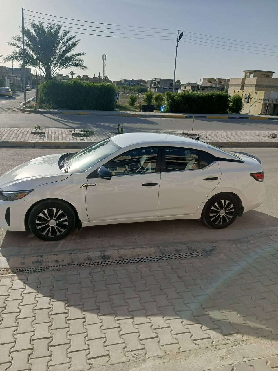 نيسان سنترا موديل 2025 مواصفات SR
نيسان سنترا بيضه 

سياره نضيفه 

سياره ضربتها مبدل بنيد وبيها جاملغ صبغ حك شبر 

صوره حادثها بالمشنور  

مكان السياره بغداد أبو غريب 

السعر ب:135وبيها مجال

التواصل:*********** بي واتساب
