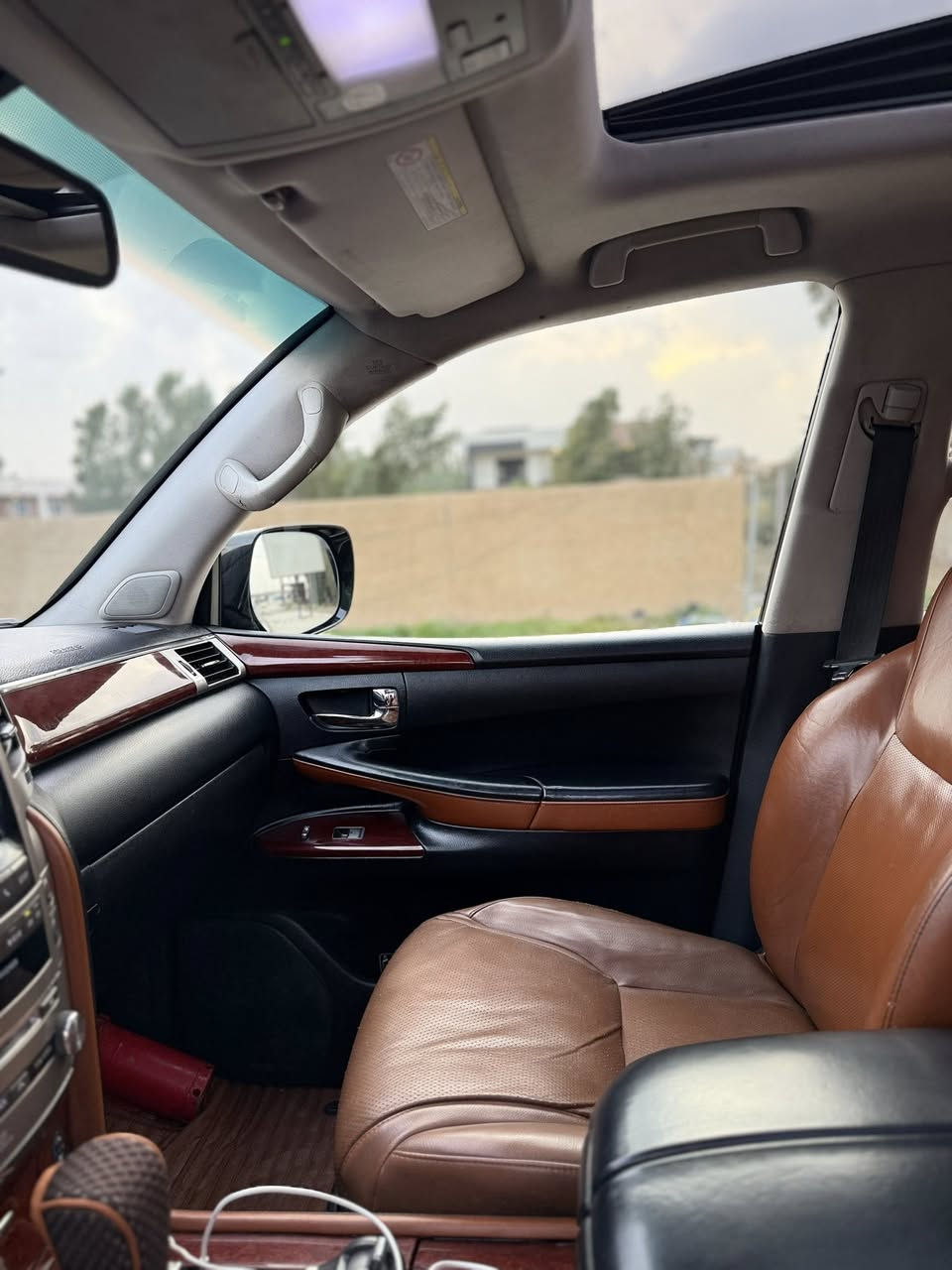 السلام عليكم للبيع
السياره باسمي تحويل مباشر. هزه جديده وكامله وفحص ورقم جديد  

لكزز 

مكينه وكير مكفولات بدون فتح 

تشغيل بعد 

السياره بريمي اصلي 

داخل بيجي

3 شاشات بلاديه 

موديل 12

مري شفط 

جكات 

كشنات تدفئه تبريد 

جنطه كهرباء

رادار

تحديد مسار 

بطرف جملغ  بارد بسيط باب سايق 

ومعروفه شنو موصفات الكزز يرادلها جريده متخلص 

العنوان بعقوبه 

لاستفسار اكثر هاتف غير متواجد نت فقط اتصال مراوس بجارجر 

***********
