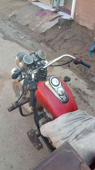 السلام عليكم ستوته للبيع موديل 2015 اوراق اصوليه محرك بلال 21 شغاله خير من الله السعر 1100 ومجال قليل مكاني بابل الاسكندريه *********** متواجد خاص
