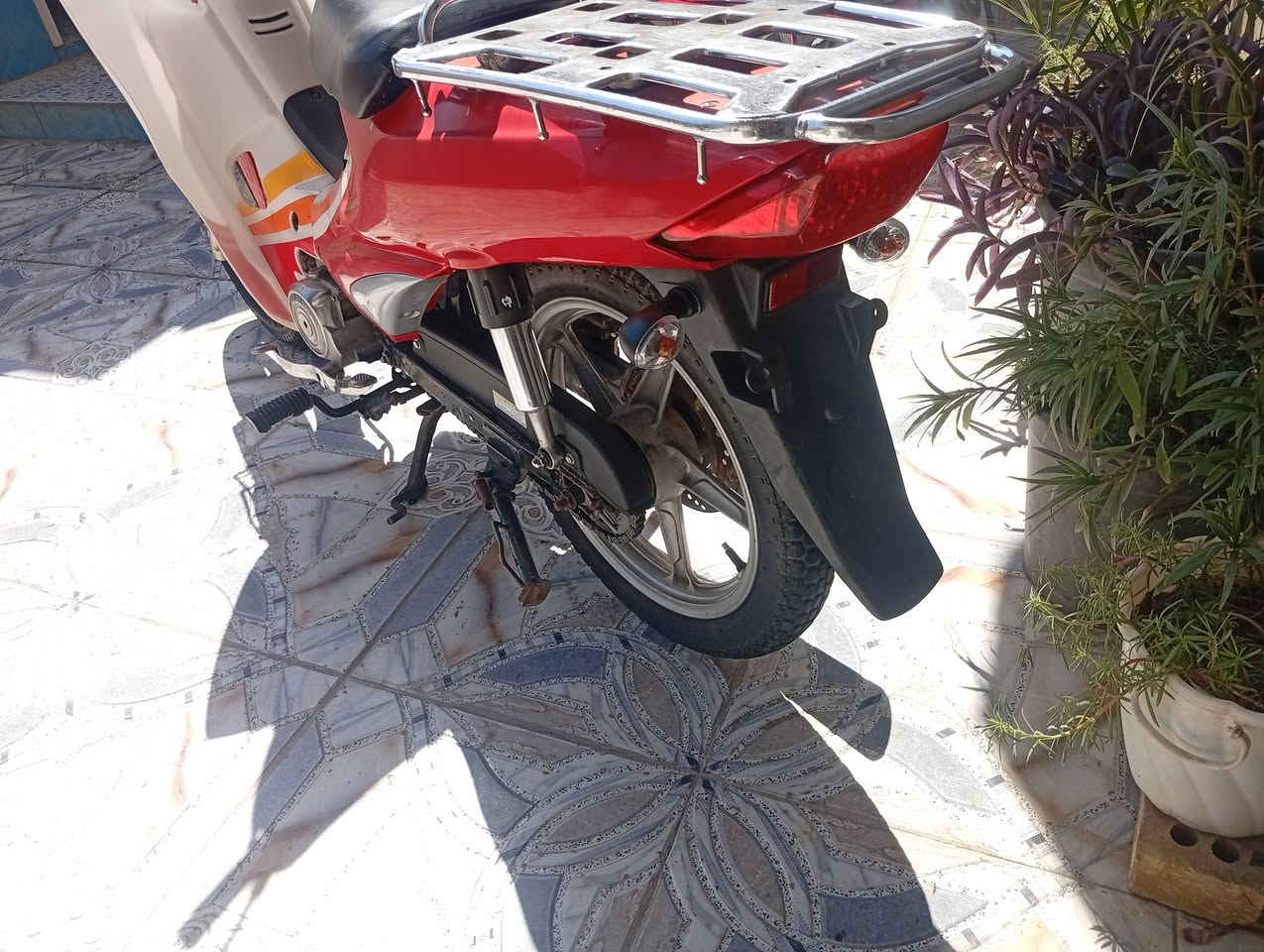 السلام عليكم لبيع سرفيز 
ب650
***********
مكان بلد
