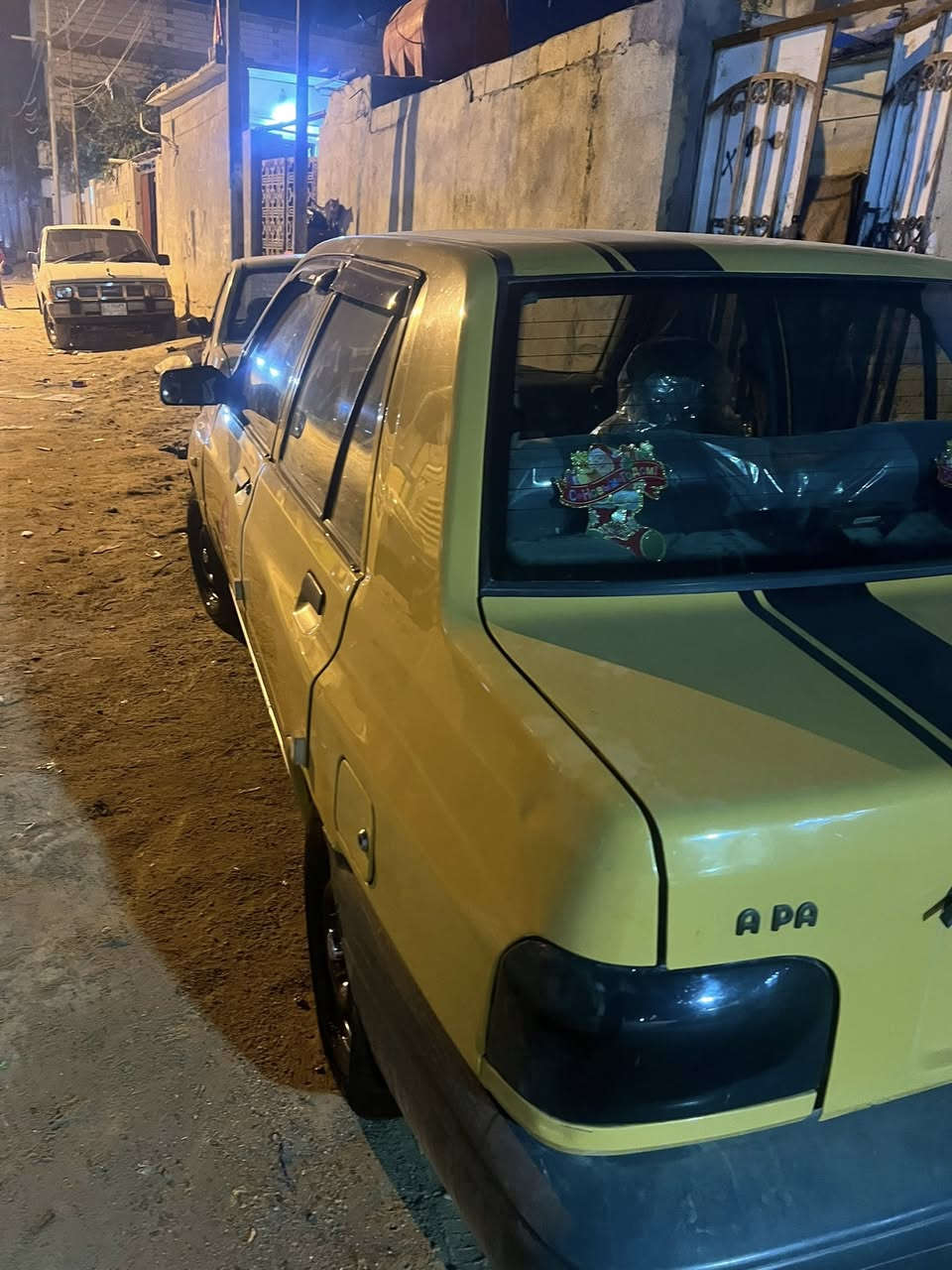 سايبا 2017 نضيفه كير ومكينه زينات لا ضربه ولا تبديل هلالت معمرات عليها هيئه 200 ألف يطيح من سعر مصفره غرامات
بصره الزبير حي شهداء سعرها 31وبيها مجال  ***********فقط واتساب
